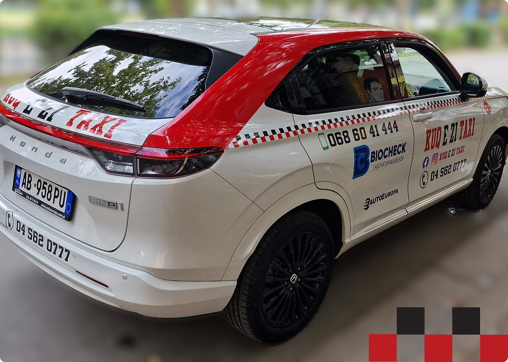 Kuqezi taxi Albania